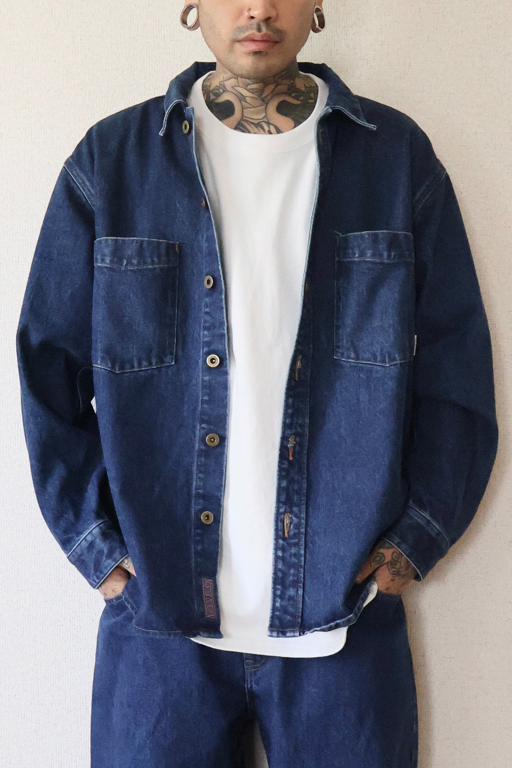 LOOSE DENIM SHIRT JACKET. 14oz