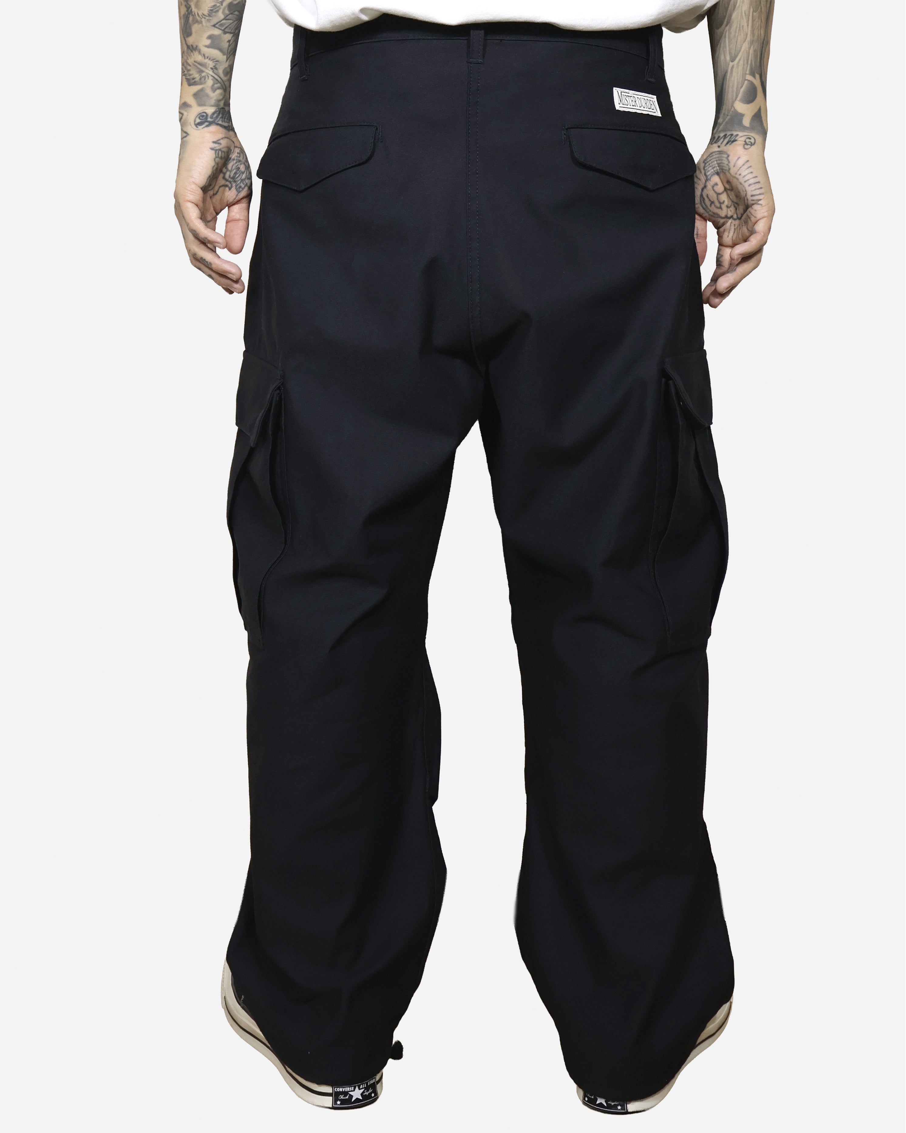 LOOSE CARGO PANTS. CORDURA®︎