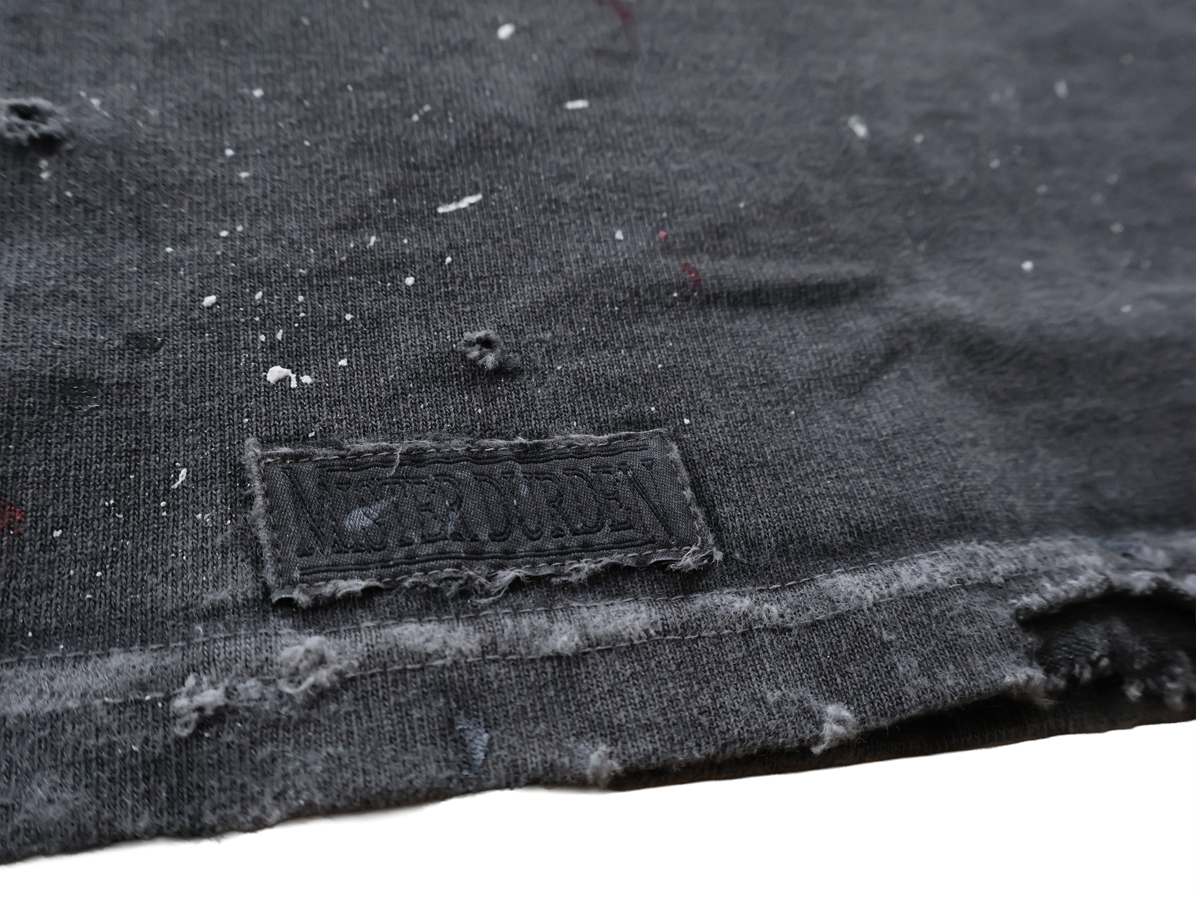 GARMENT DYE DAMAGE HEAVY TEE SS. LOGO-01