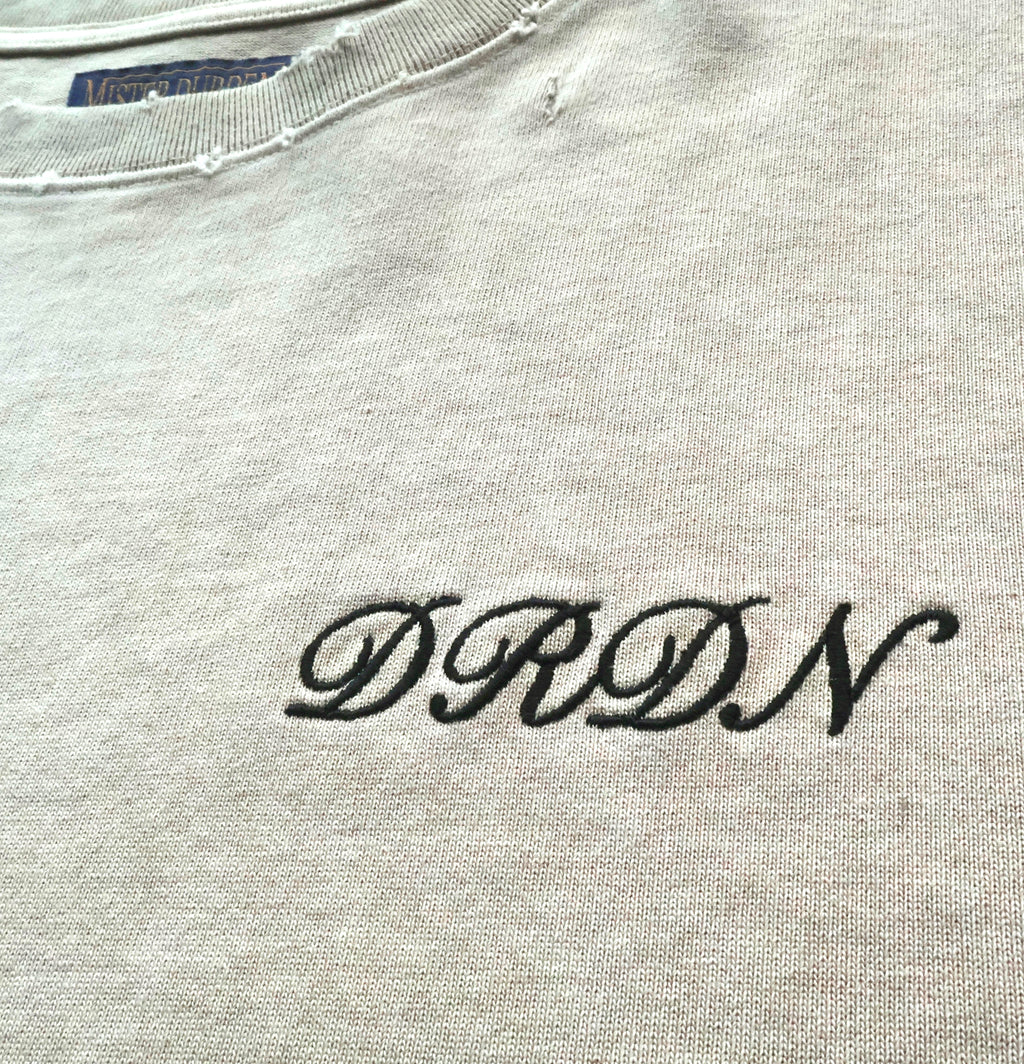 GARMENT DYE DAMAGE HEAVY TEE SS. LOGO-02