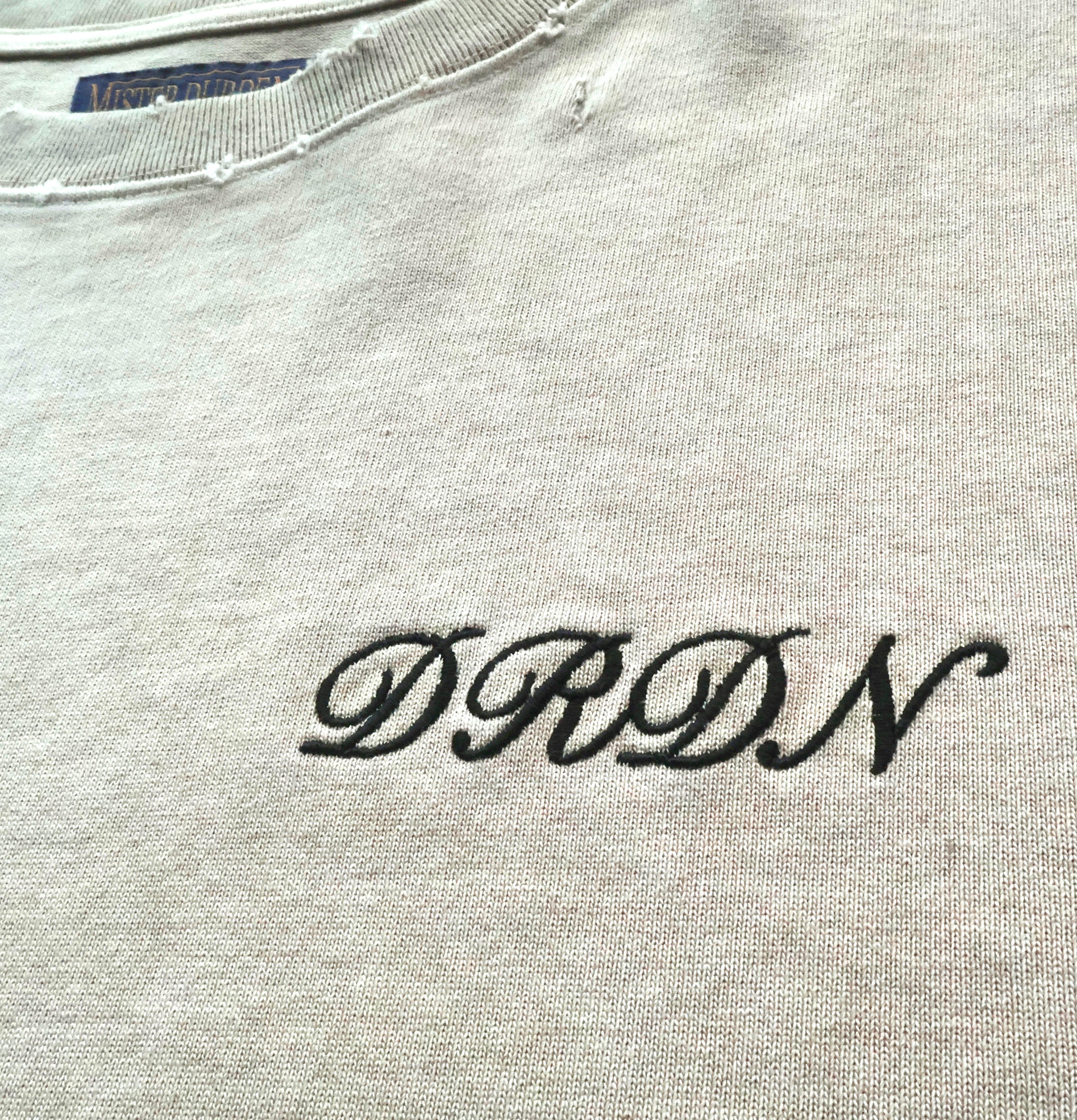 GARMENT DYE DAMAGE HEAVY TEE SS. LOGO-02
